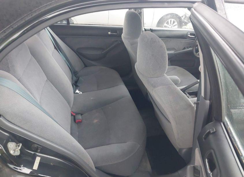 Photo 8 of 2002 Honda Civic LX (VIN 2HGES16532H590946)