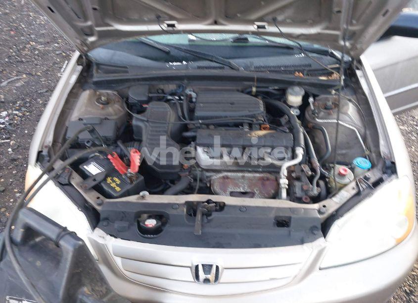 Photo 10 of 2002 Honda Civic LX (VIN 2HGES16532H598903)
