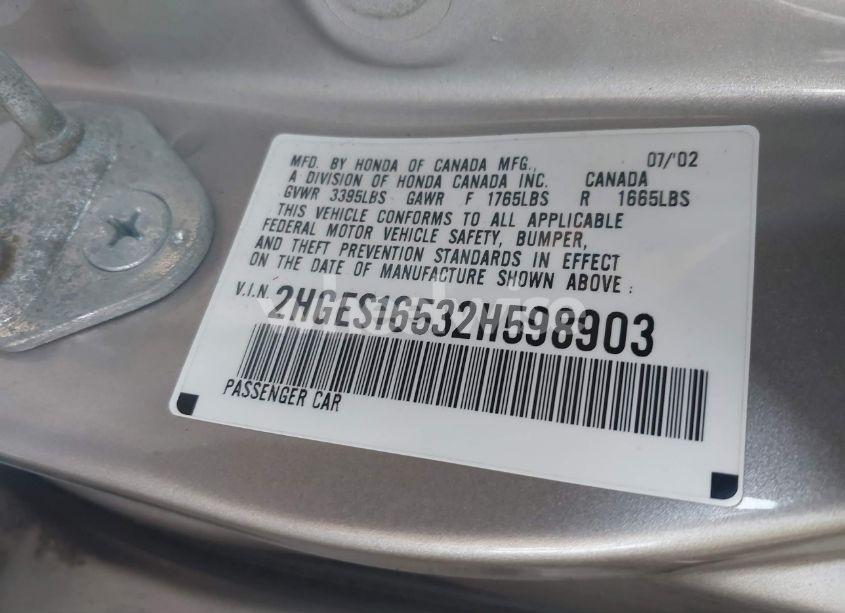 Photo 9 of 2002 Honda Civic LX (VIN 2HGES16532H598903)