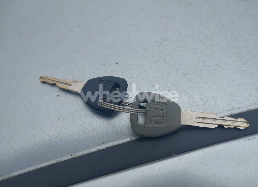 Photo 11 of 2002 Honda Civic LX (VIN 2HGES16532H599372)