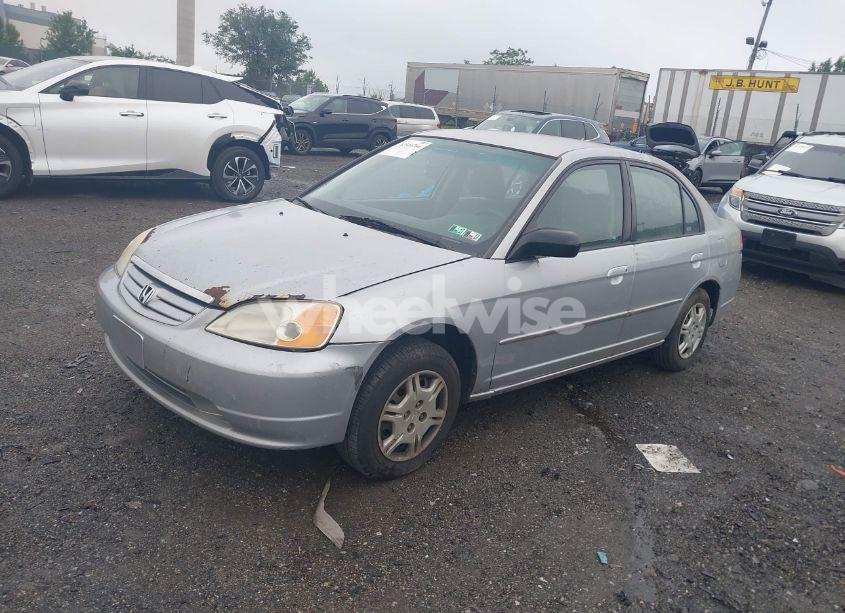 Photo 2 of 2002 Honda Civic LX (VIN 2HGES16532H599372)