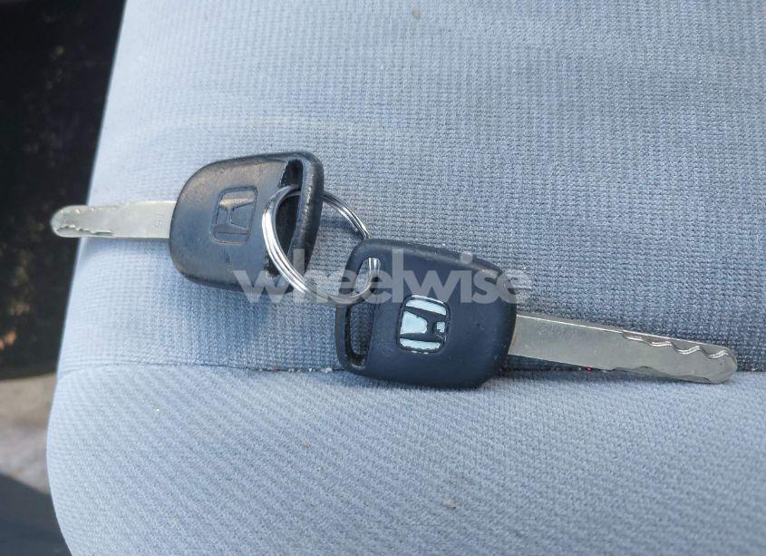 Photo 11 of 2003 Honda Civic LX (VIN 2HGES16533H600795)