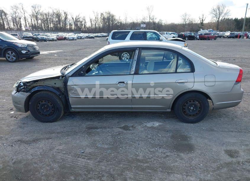 Photo 13 of 2003 Honda Civic LX (VIN 2HGES16533H612994)