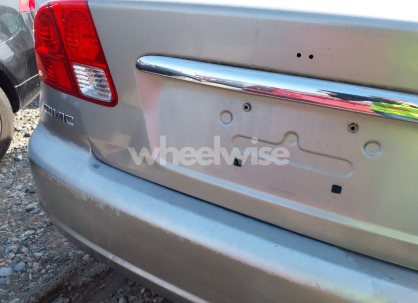 Photo 17 of 2003 Honda Civic LX (VIN 2HGES16533H612994)