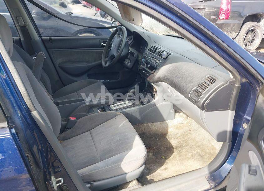 Photo 5 of 2003 Honda Civic LX (VIN 2HGES16533H615085)