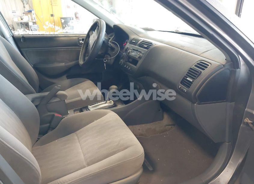 Photo 5 of 2004 Honda Civic LX (VIN 2HGES16534H582235)