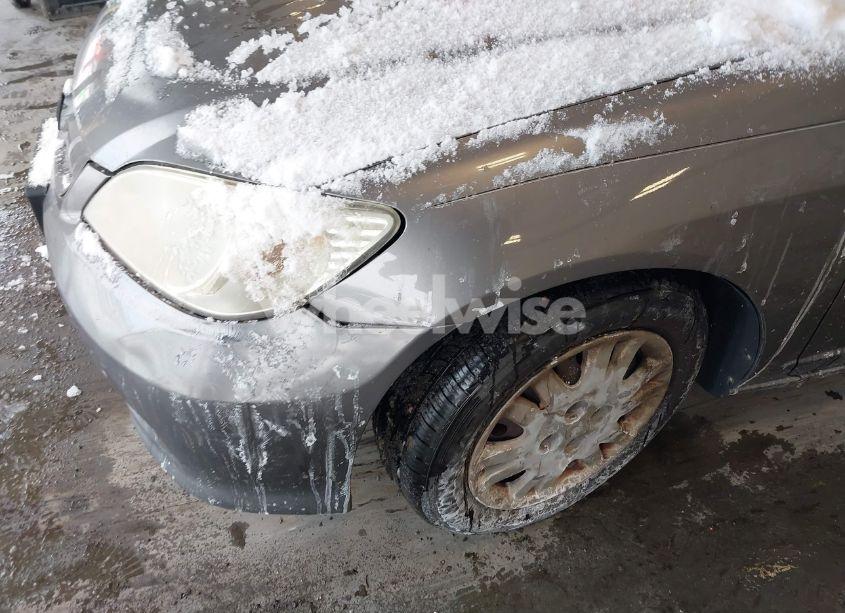 Photo 6 of 2004 Honda Civic LX (VIN 2HGES16534H582235)