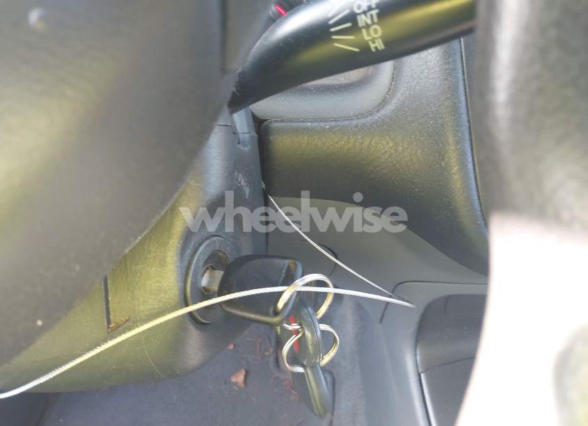 Photo 11 of 2004 Honda Civic LX (VIN 2HGES16534H643485)