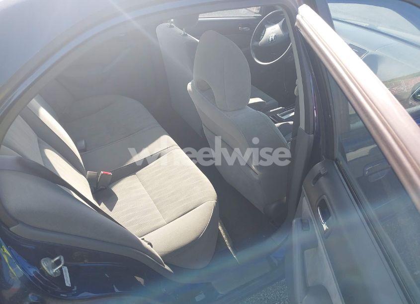 Photo 8 of 2004 Honda Civic LX (VIN 2HGES16534H643485)