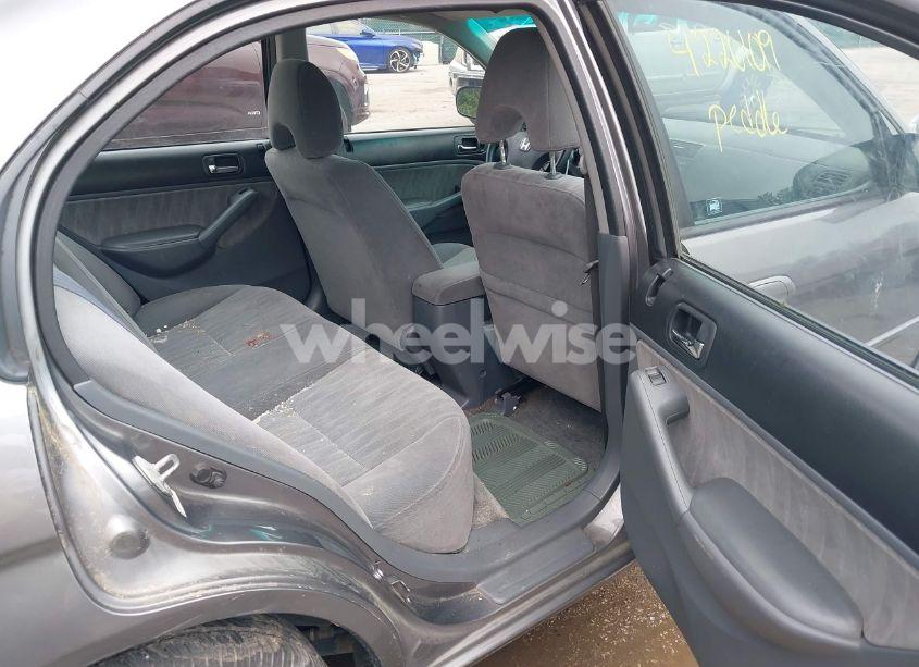 Photo 8 of 2005 Honda Civic LX (VIN 2HGES16535H504295)