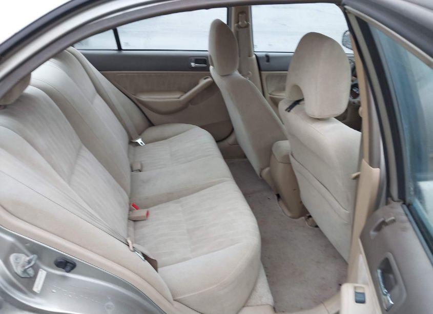 Photo 8 of 2005 Honda Civic LX (VIN 2HGES16535H527155)
