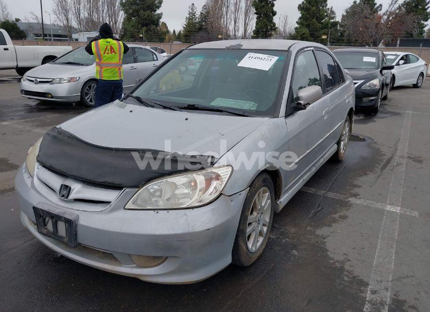 Photo 6 of 2005 Honda Civic LX (VIN 2HGES16535H558809)