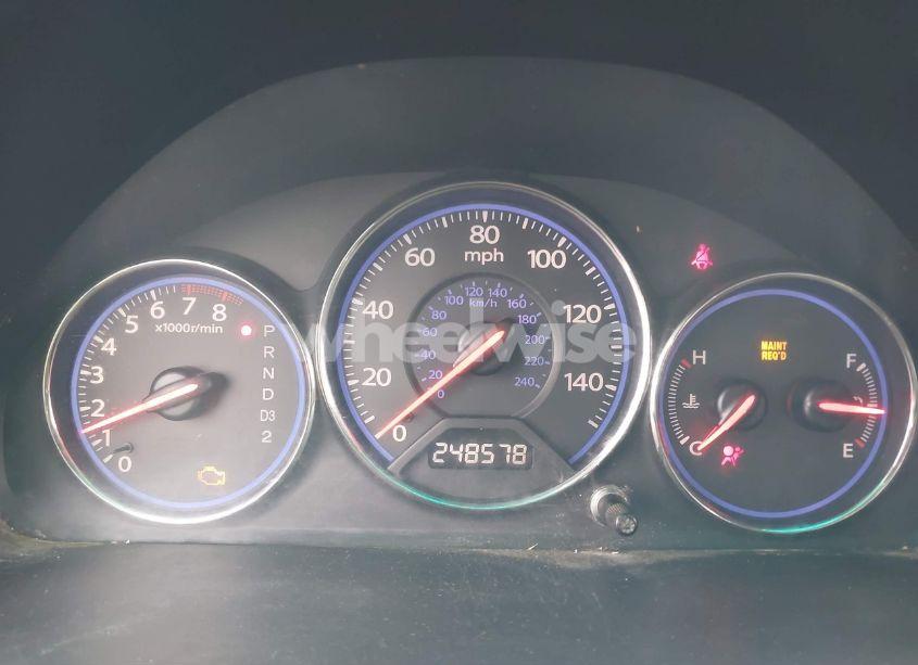 Photo 7 of 2005 Honda Civic LX (VIN 2HGES16535H558809)