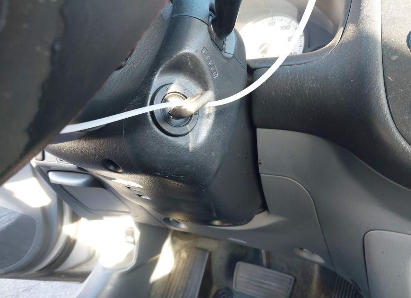 Photo 11 of 2002 Honda Civic LX (VIN 2HGES16542H502387)