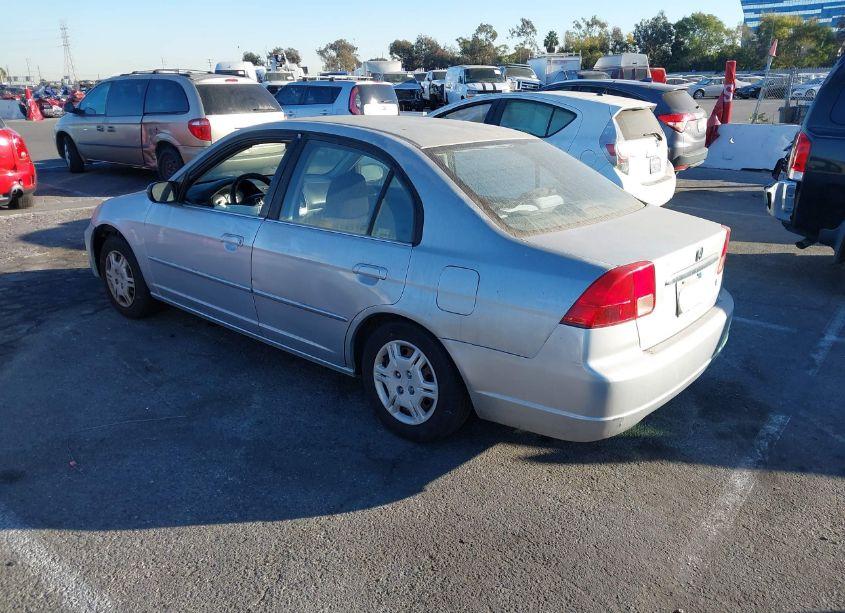 Photo 3 of 2002 Honda Civic LX (VIN 2HGES16542H502387)