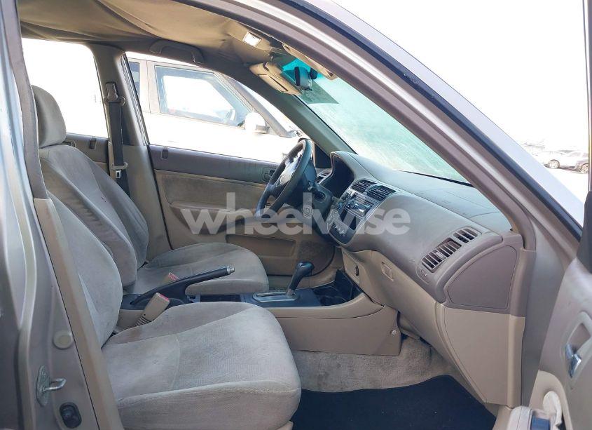 Photo 5 of 2002 Honda Civic LX (VIN 2HGES16542H538466)