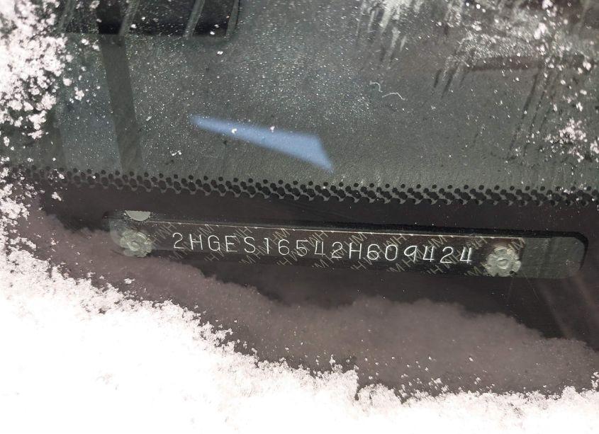 Photo 9 of 2002 Honda Civic LX (VIN 2HGES16542H609424)