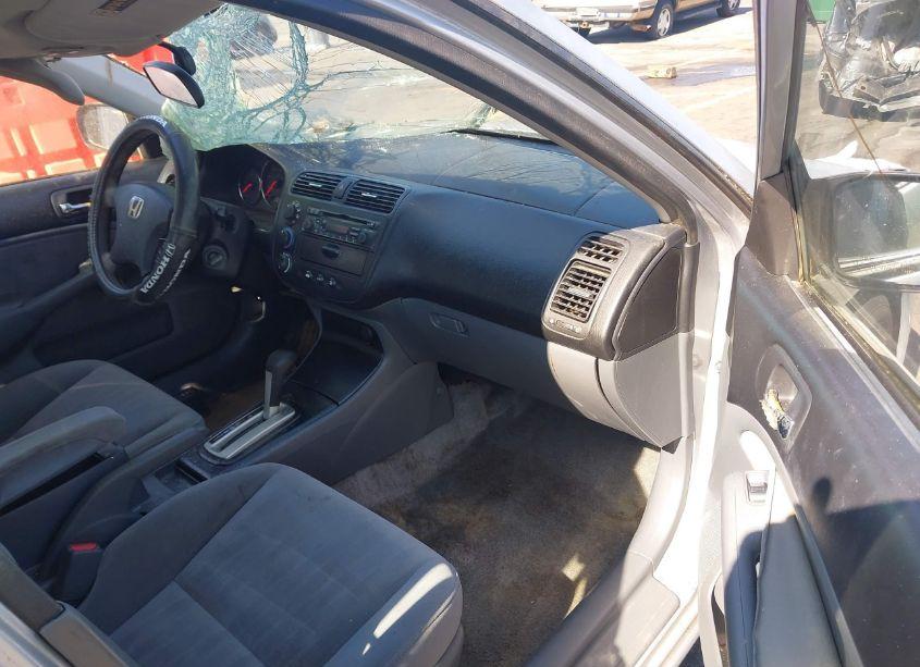 Photo 5 of 2003 Honda Civic LX (VIN 2HGES16543H576958)