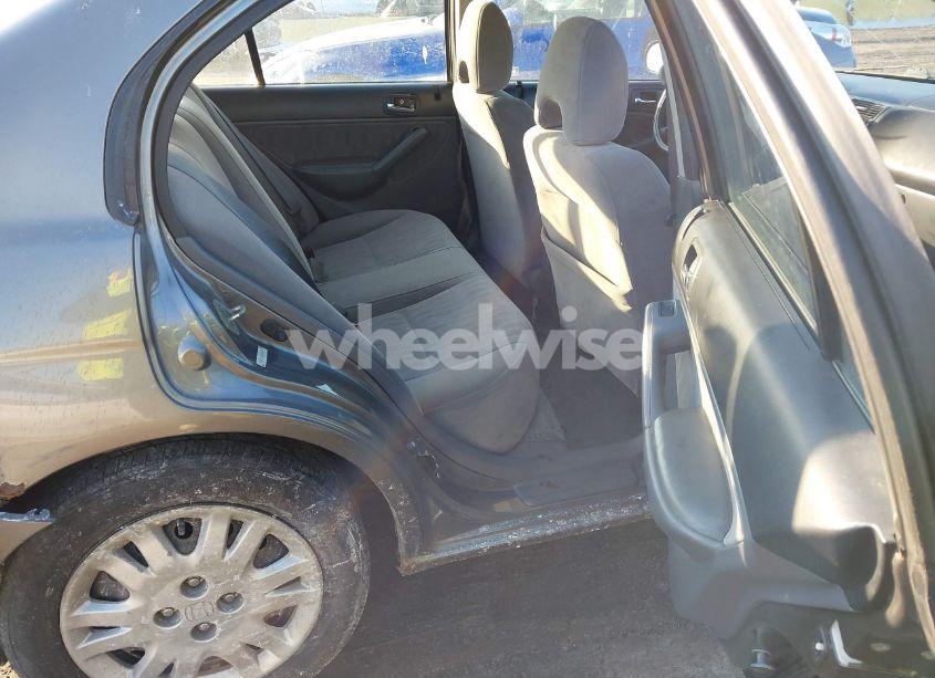 Photo 8 of 2004 Honda Civic LX (VIN 2HGES16544H504384)