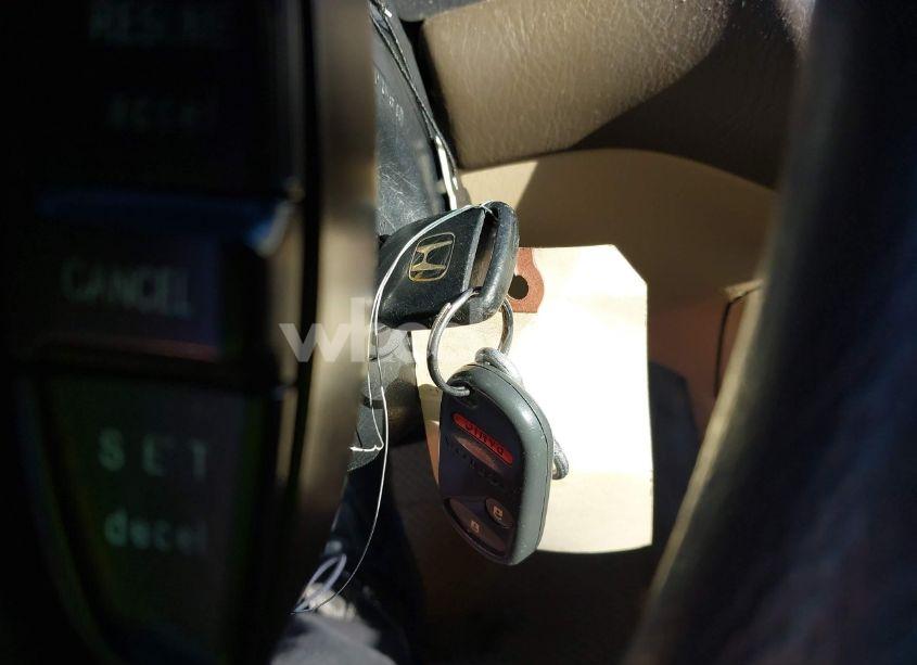 Photo 11 of 2004 Honda Civic LX (VIN 2HGES16544H577058)