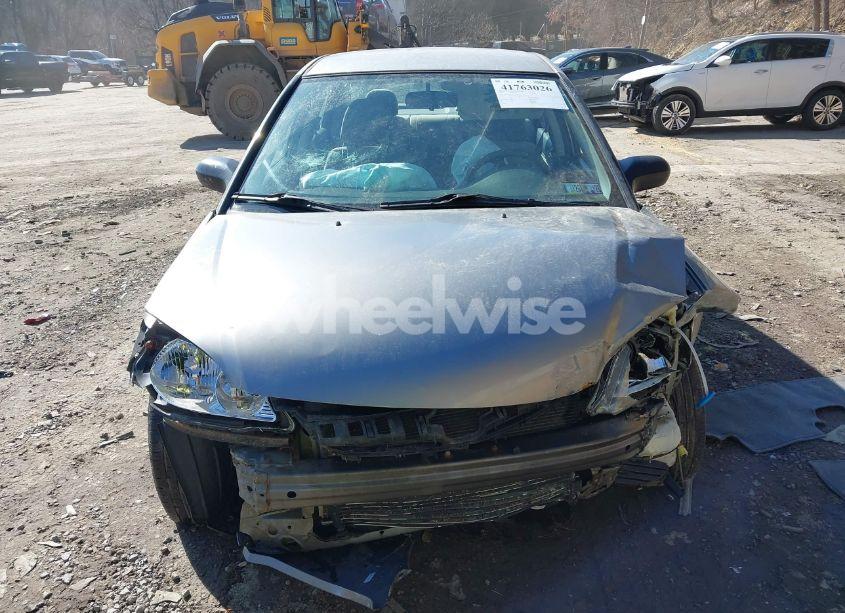 Photo 12 of 2005 Honda Civic LX (VIN 2HGES16545H550184)