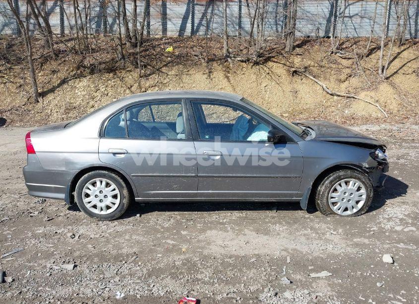 Photo 13 of 2005 Honda Civic LX (VIN 2HGES16545H550184)