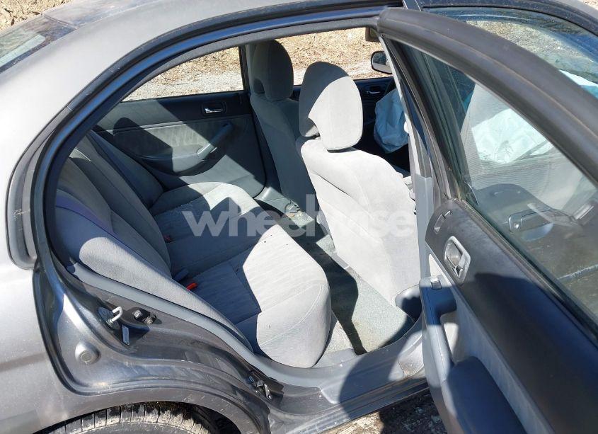 Photo 8 of 2005 Honda Civic LX (VIN 2HGES16545H550184)