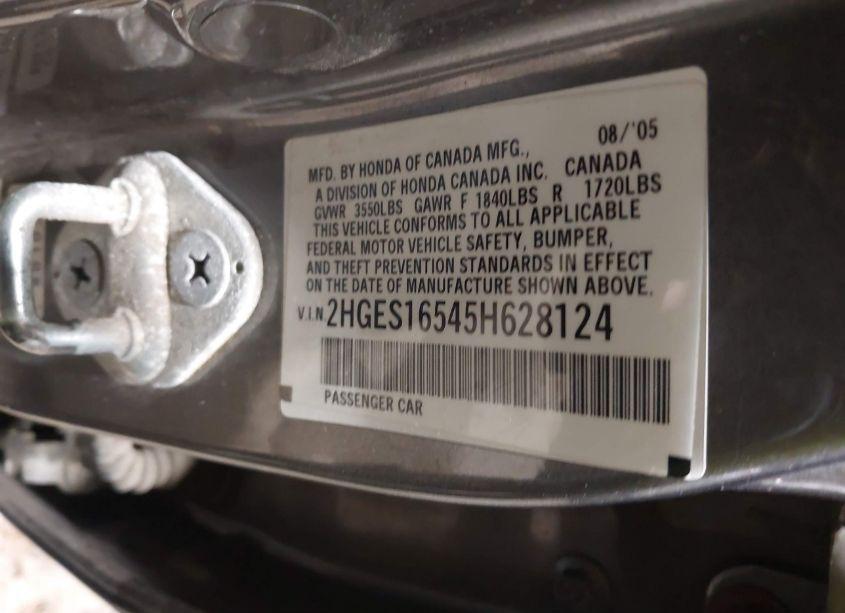 Photo 9 of 2005 Honda Civic LX (VIN 2HGES16545H628124)