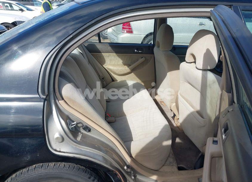 Photo 8 of 2004 Honda Civic LX (VIN 2HGES16554H572242)