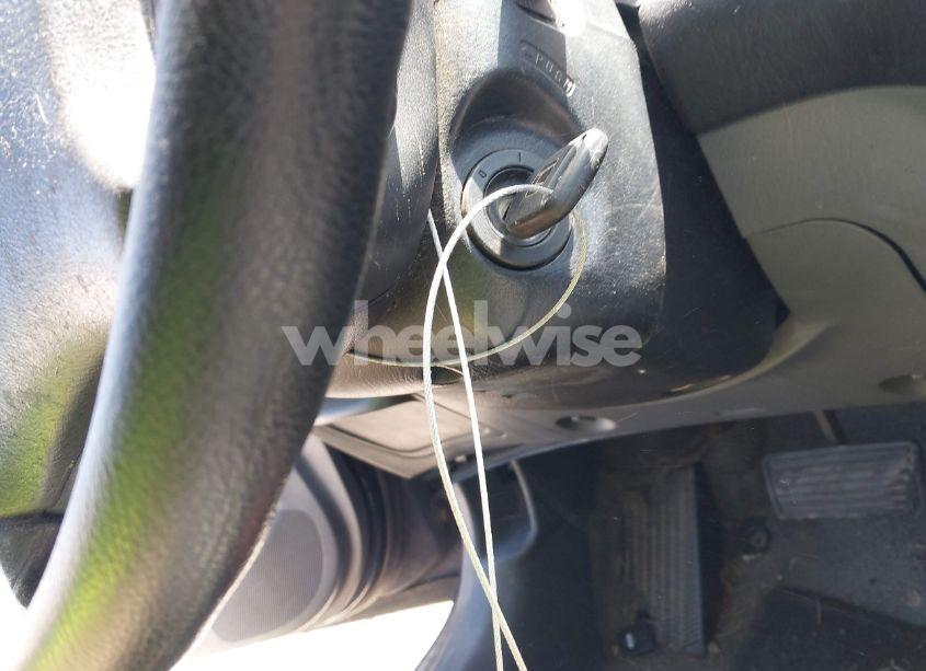 Photo 11 of 2004 Honda Civic LX (VIN 2HGES16554H605210)