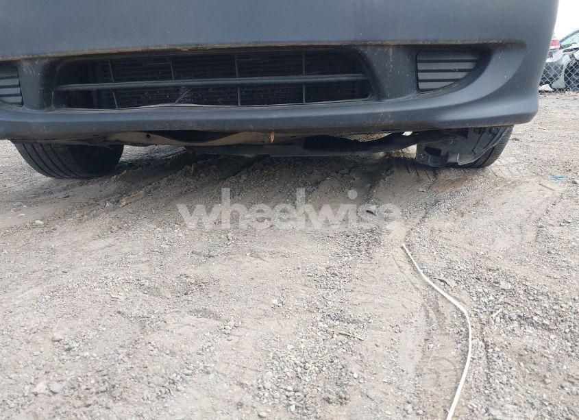 Photo 6 of 2004 Honda Civic LX (VIN 2HGES16554H628129)