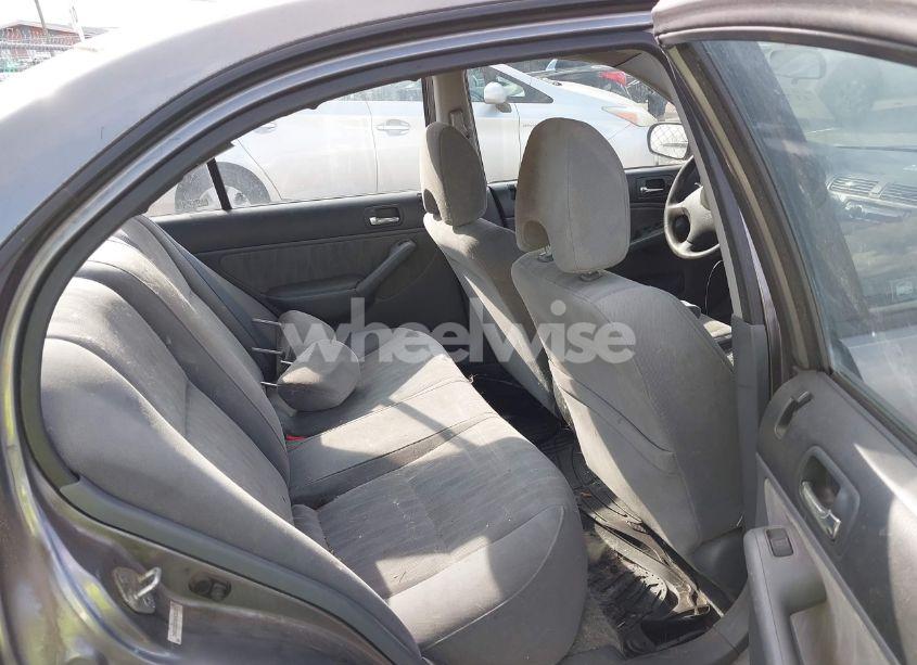 Photo 8 of 2004 Honda Civic LX (VIN 2HGES16554H628129)