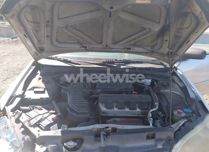 Photo 10 of 2005 Honda Civic LX (VIN 2HGES16555H534303)