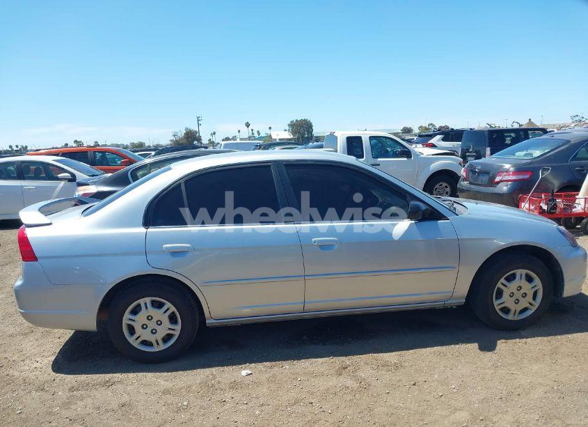 Photo 13 of 2002 Honda Civic LX (VIN 2HGES16562H580735)