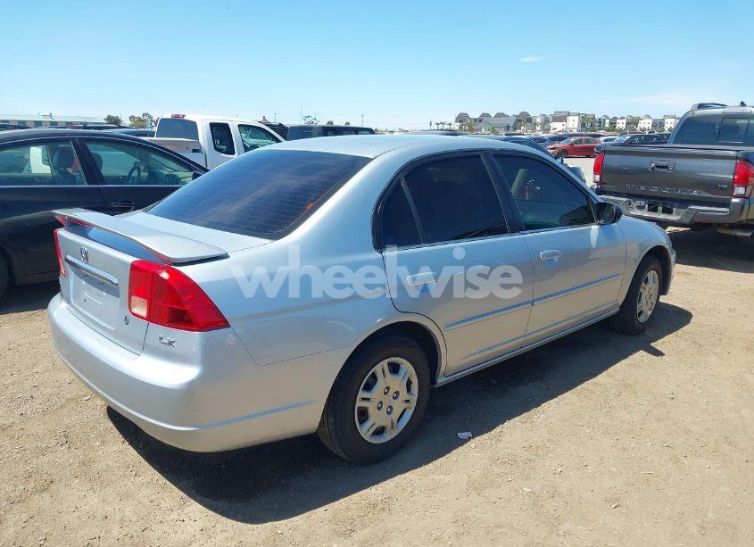 Photo 4 of 2002 Honda Civic LX (VIN 2HGES16562H580735)