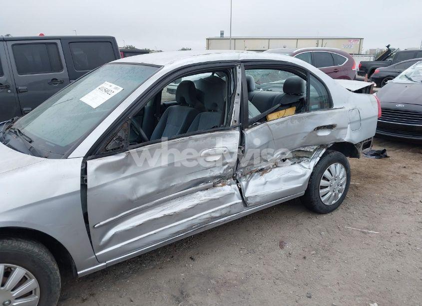 Photo 6 of 2003 Honda Civic LX (VIN 2HGES16563H538227)