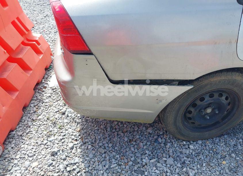 Photo 12 of 2003 Honda Civic LX (VIN 2HGES16563H567713)