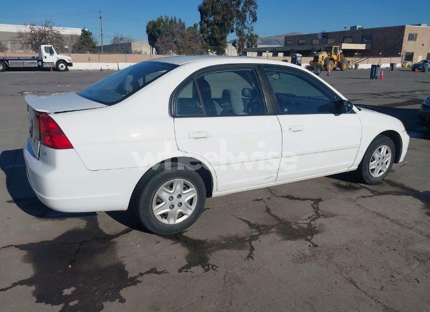 Photo 4 of 2003 Honda Civic LX (VIN 2HGES16563H602802)