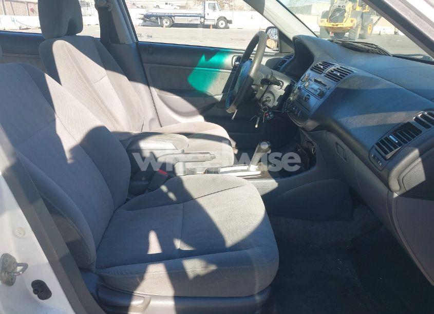 Photo 5 of 2003 Honda Civic LX (VIN 2HGES16563H602802)