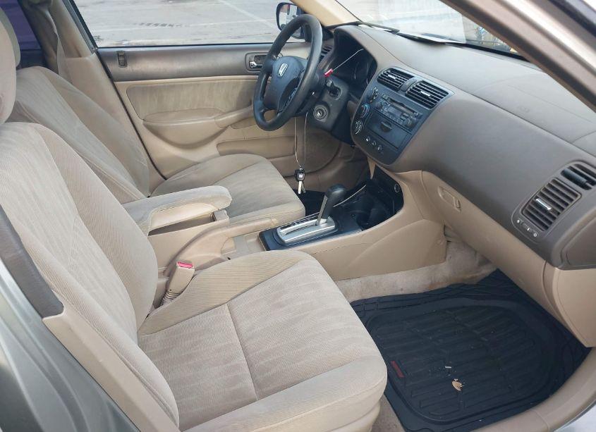 Photo 5 of 2003 Honda Civic LX (VIN 2HGES16563H620989)