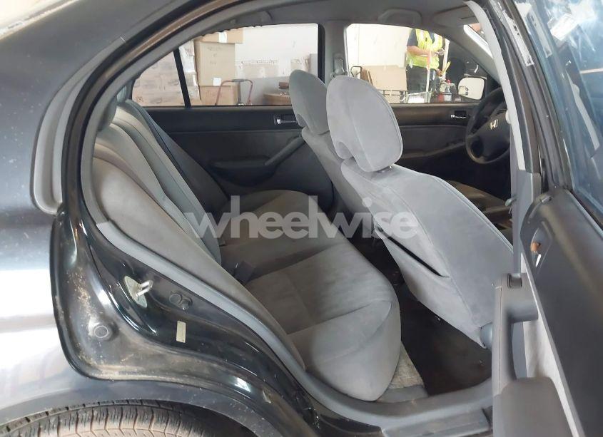 Photo 8 of 2004 Honda Civic LX (VIN 2HGES16564H578910)