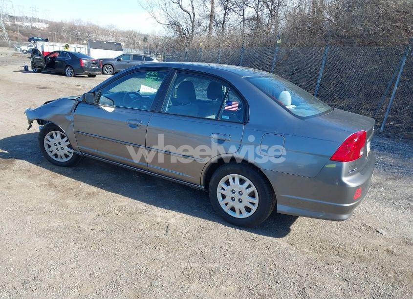 Photo 3 of 2005 Honda Civic LX (VIN 2HGES16565H510527)