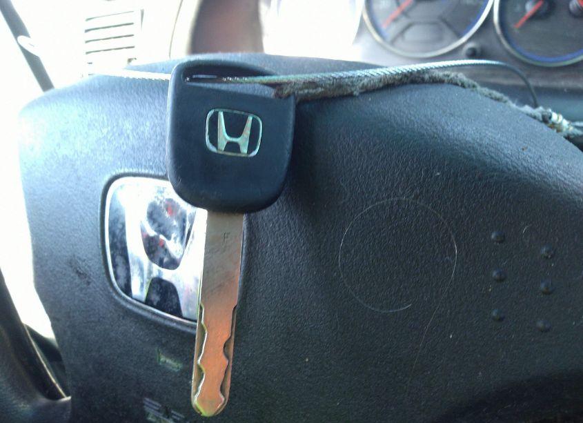 Photo 11 of 2005 Honda Civic LX (VIN 2HGES16565H578018)
