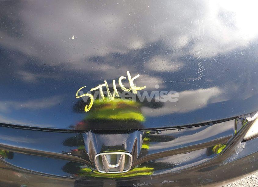 Photo 10 of 2005 Honda Civic LX (VIN 2HGES16565H607971)