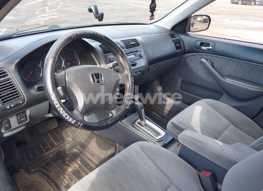Photo 5 of 2005 Honda Civic LX (VIN 2HGES16565H607971)
