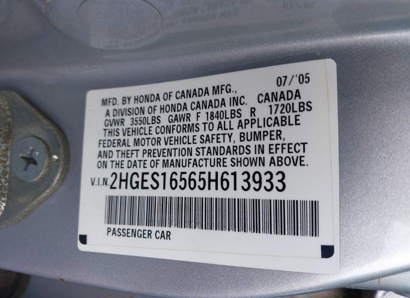Photo 9 of 2005 Honda Civic LX (VIN 2HGES16565H613933)