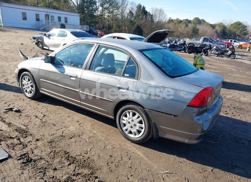 Photo 3 of 2005 Honda Civic LX (VIN 2HGES16565H617674)