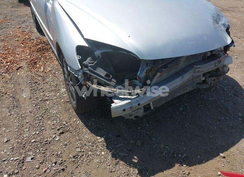 Photo 12 of 2005 Honda Civic LX (VIN 2HGES16565H618937)