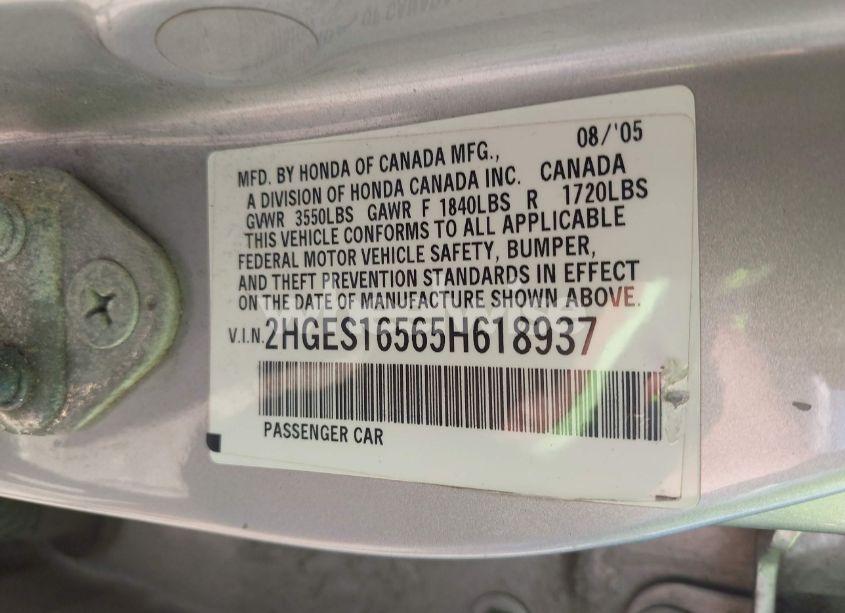 Photo 9 of 2005 Honda Civic LX (VIN 2HGES16565H618937)