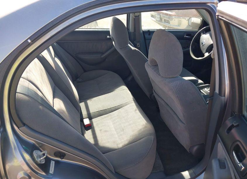 Photo 8 of 2005 Honda Civic LX (VIN 2HGES16565H634295)